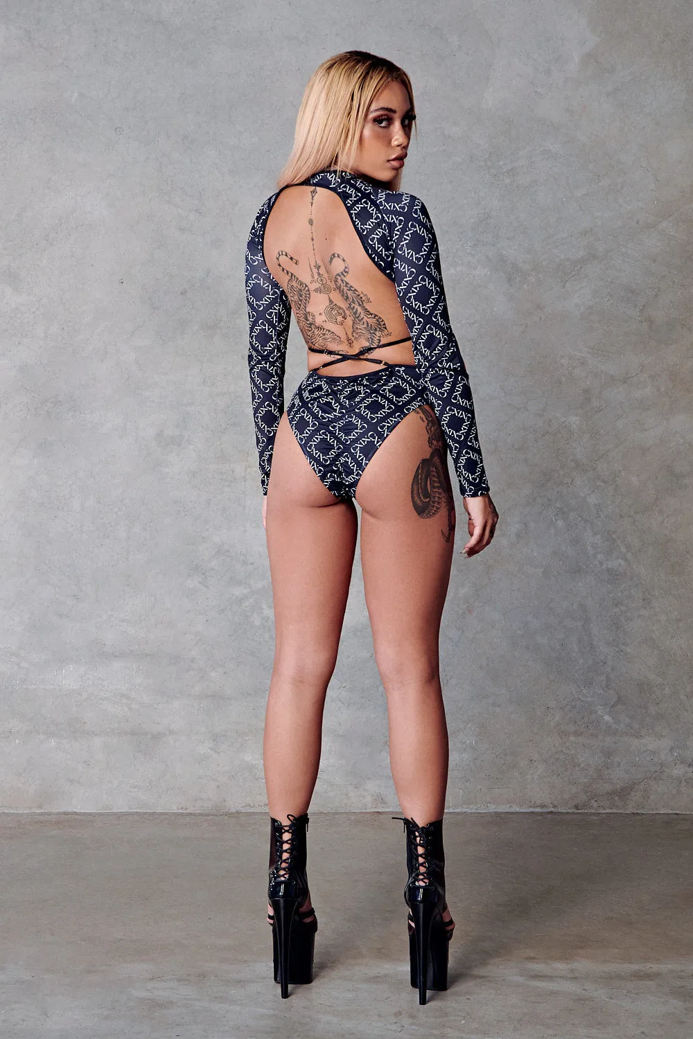 119 Plunge Bodysuit - Black with Print
